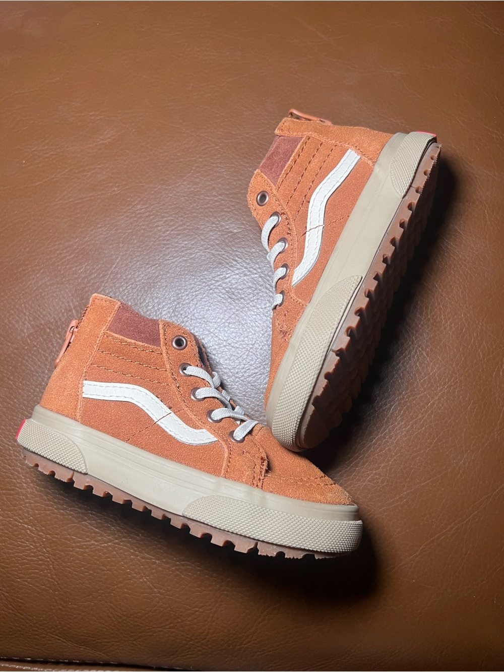 Vans Toddler Size 7 High-Top Sneakers Zipper